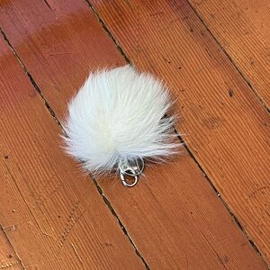 Fluffy White Keychain Pom Pom